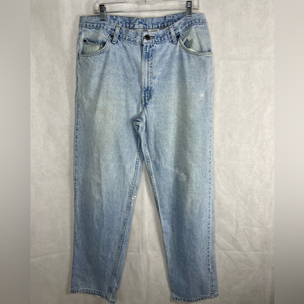 Vintage Mens Brittania light wash Jeans 38x32.